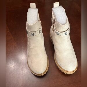 Kids Cream Boots with Gem Accents